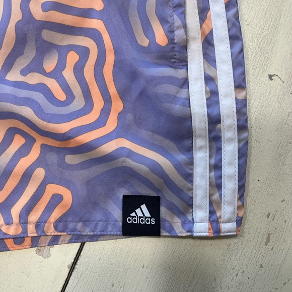 3inch Adidas active/swim shorts - Picture 3 of 5